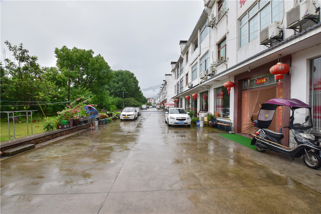 浙江杭州富阳依休宾馆