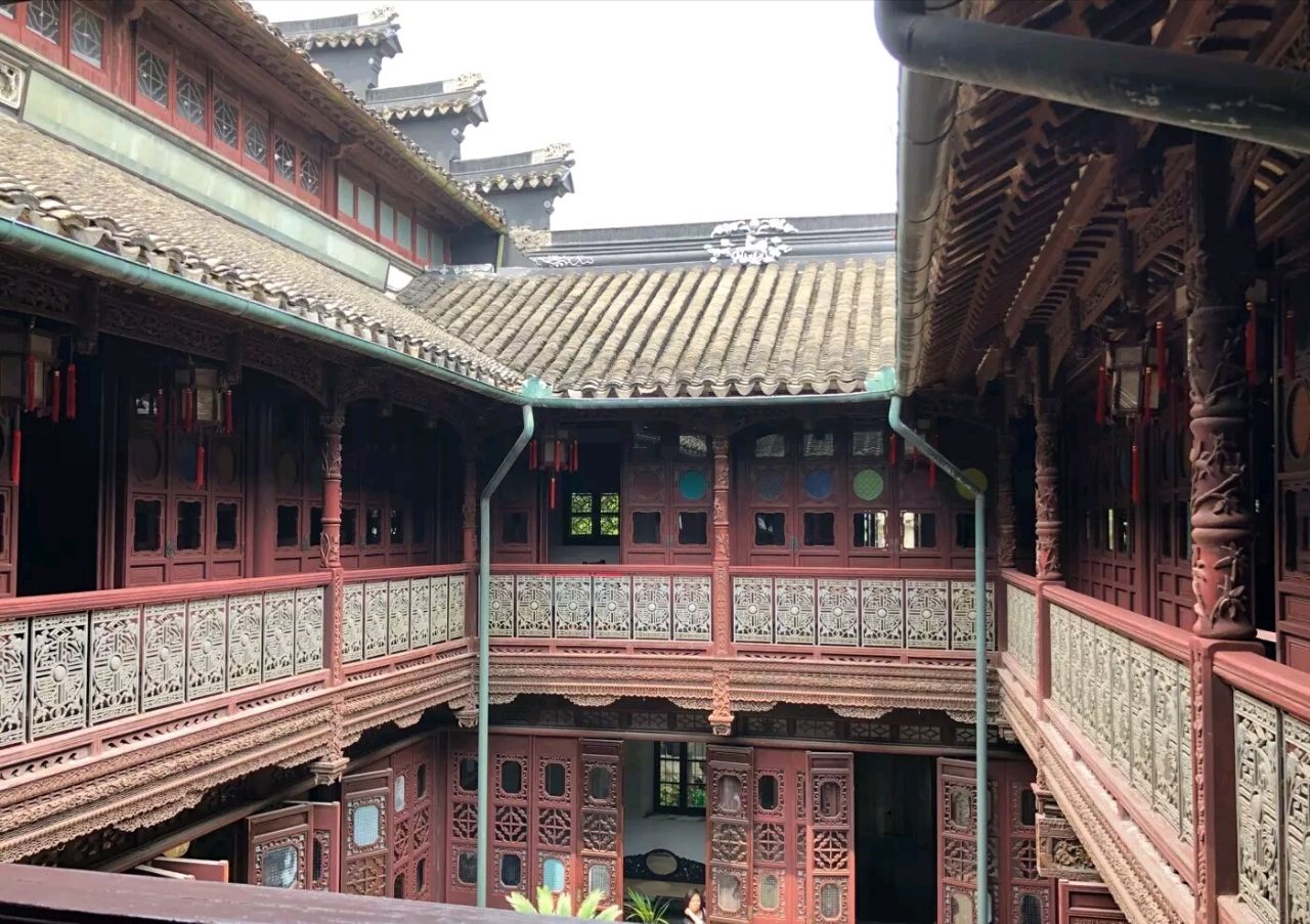 雕花楼