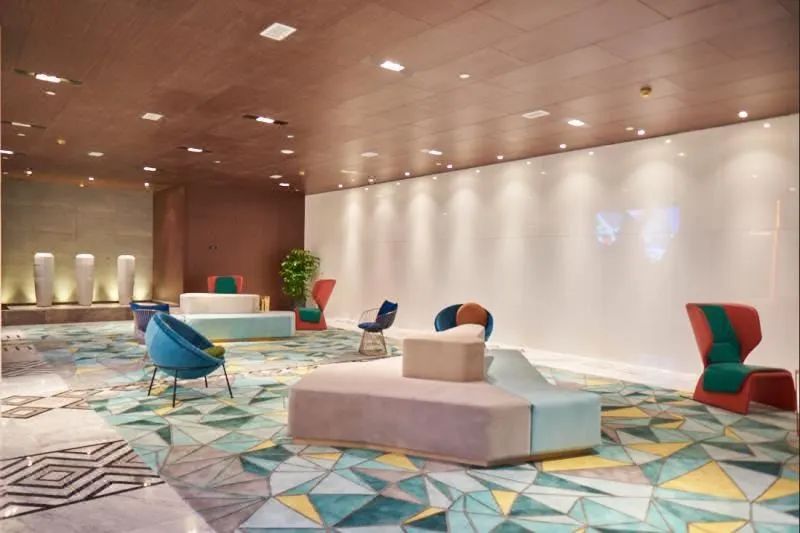 640 (1)